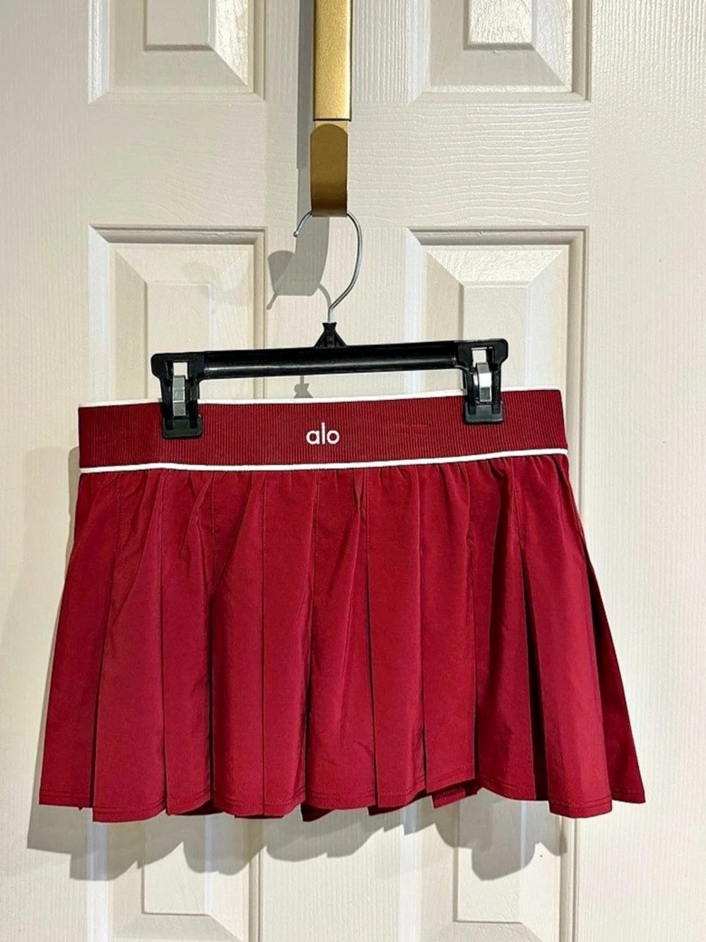 Alo Yoga Low-Rise Amp It Up Tennis Skirt
